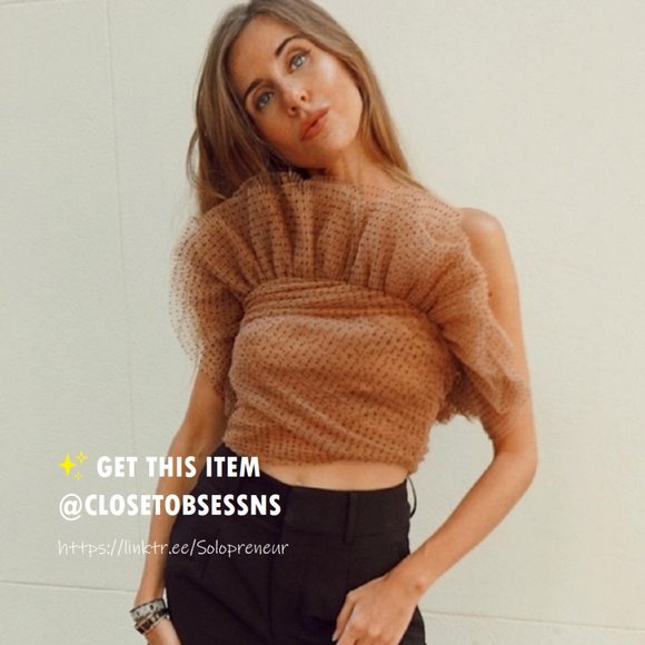 LAST ONE!!! BLOGGER FAVE!!! ZARA Ruffled Crop Top* - Picture 9 of 16